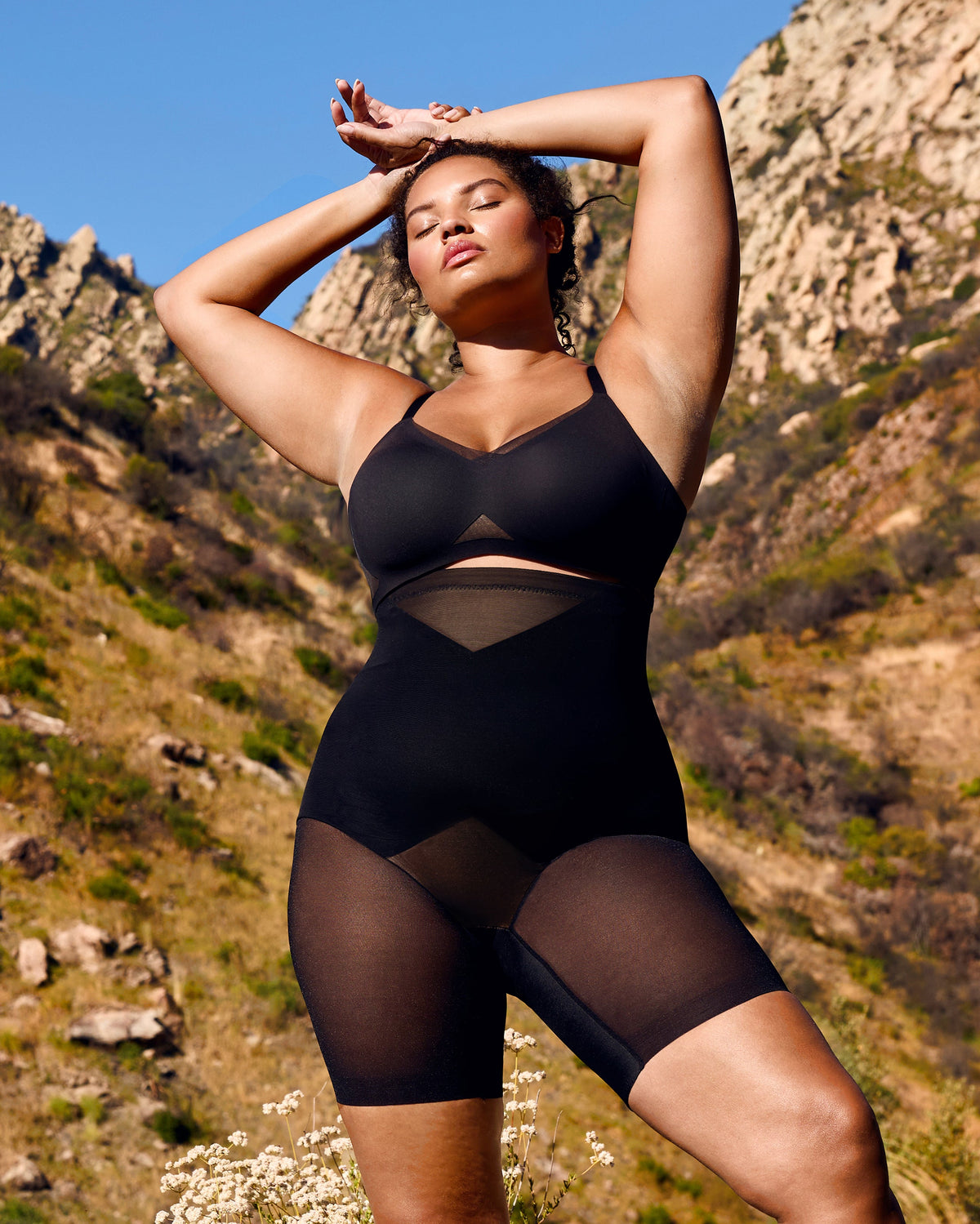 Curvely™ SuperPower Short Modellante